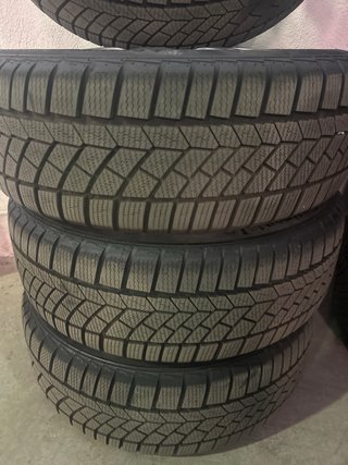 4 Neumáticos 195/55 R16 87H con Llantas