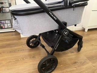 Carro de bebé muuvo quick 4.0