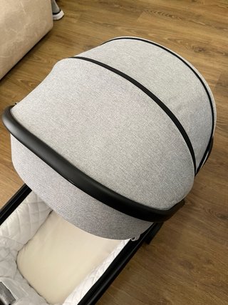 Carro de bebé muuvo quick 4.0