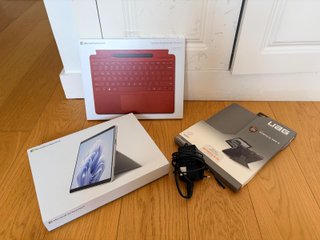 Accessori Microsoft Surface Pro 9+