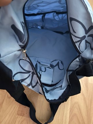 Bolso de playa o piscina con flores