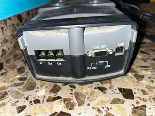 SAI APC 950VA / 480W (UPS) - Batería de respaldo