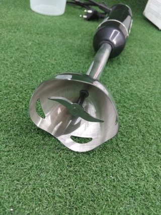 Batidora de mano Ufesa 600W