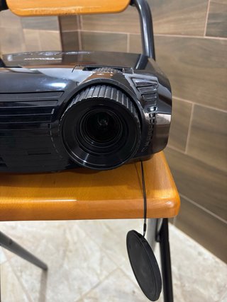 Proyector Optoma Negro
