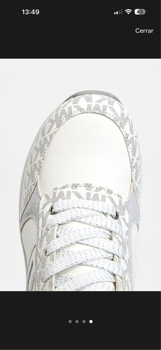 Zapatillas Michael Kors Blancas y Plateadas