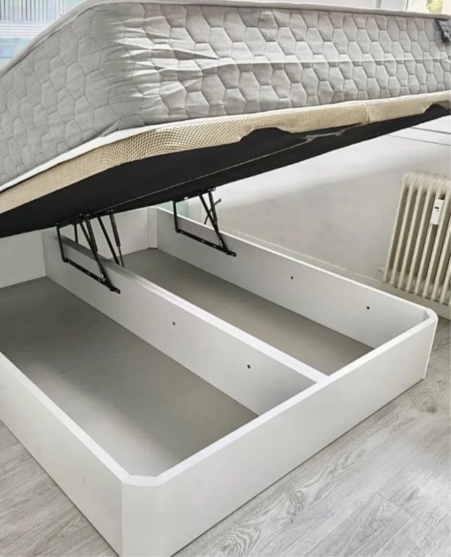 Set di letti e materassi 160x200 180x200 in liquidazione