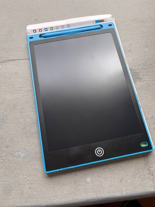 ¡Adiós a los ‘me aburro’! Tableta LCD 10” niños