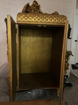Mueble Madera Decorativo Dorado y Negro