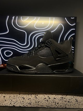 Jordan 4 Black Cat