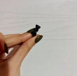 Anello fiocco nero regolabile
