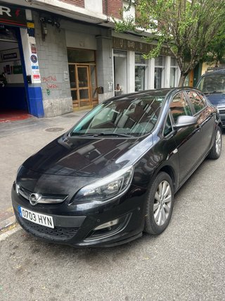 Opel Astra 2014