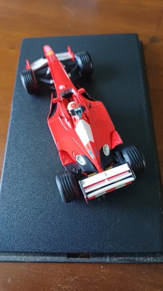 Ferrari F1-2000 M. Schumacher 1:43 Hot Wheels