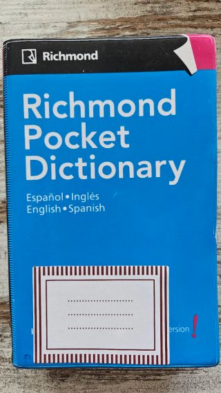 Richmond pocket dictionary español-inglés engli...