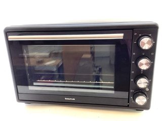 Mini Horno Taurus OV2001BM Negro