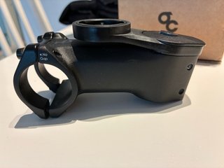 Potencia Orbea OC MP20 y soporte Garmin integrado