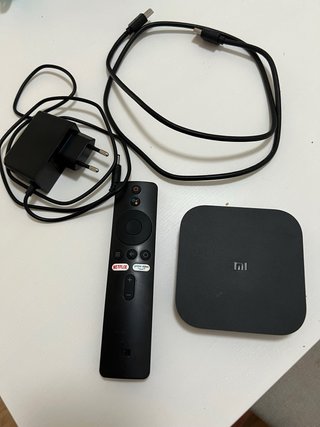 Xiaomi Mi Box S Control Remoto y Adaptador
