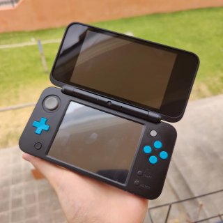 Nintendo 2DS XL Negra