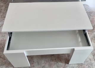 Mesa centro elevable blanca - muy práctica