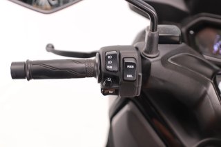 YAMAHA X-Max 125 2024