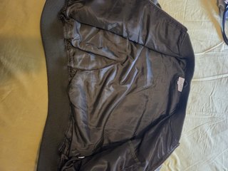 Cazadora Bomber verde militar con cordones
