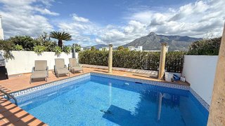 Dúplex en alquiler en Lomas de Marbella Club - Puente Romano en Marbella