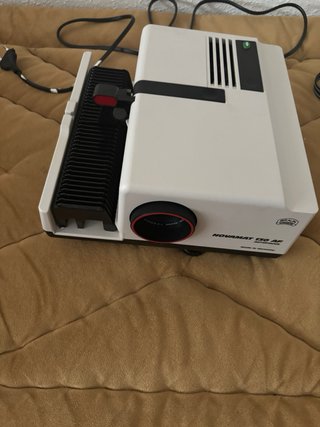Proyector Diapositivas Braun Novamat 130 AF