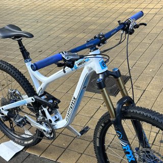 BICICLETA DE MONTAÑA COMMENCAL META AM 29"
