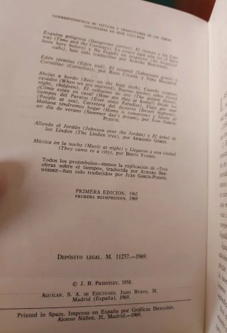 J. B. Priestley, Teatro Completo. Aguilar, 1969.