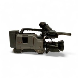 CAMARA DVCAM SONY DSR 300P + MICROFONO + OBJETIVO FUJIT ZOOM MOD VCL 714BXA + VISOR SONY MOD DXF-70WSCE+CARGADOR Y BAT ADICIONAL