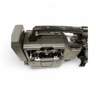 CAMARA DVCAM SONY DSR 300P + MICROFONO + OBJETIVO FUJIT ZOOM MOD VCL 714BXA + VISOR SONY MOD DXF-70WSCE+CARGADOR Y BAT ADICIONAL