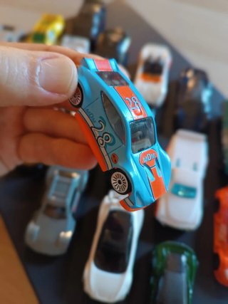 Caja 19 Coches Hotwheels Mattel Delta-sport