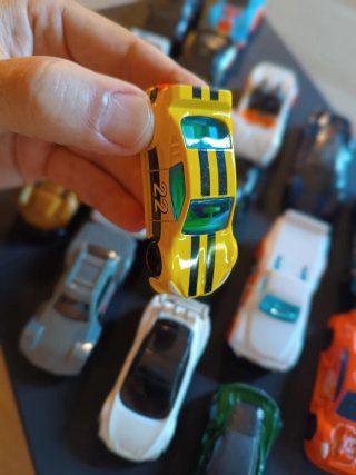 Caja 19 Coches Hotwheels Mattel Delta-sport