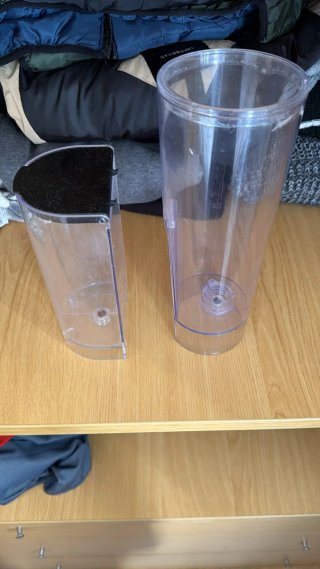 Recipiente agua cafetera