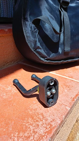 Guitarra Alhambra Z-Nature con funda y soporte