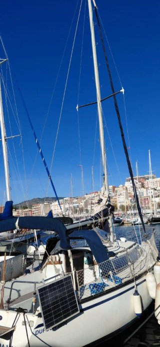 Velero Dufour 2800 1977 · 8,25m · motor 2018
