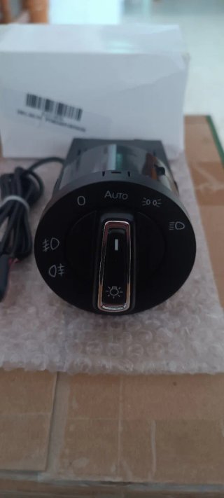 Interruptor Luces VAG. Automático