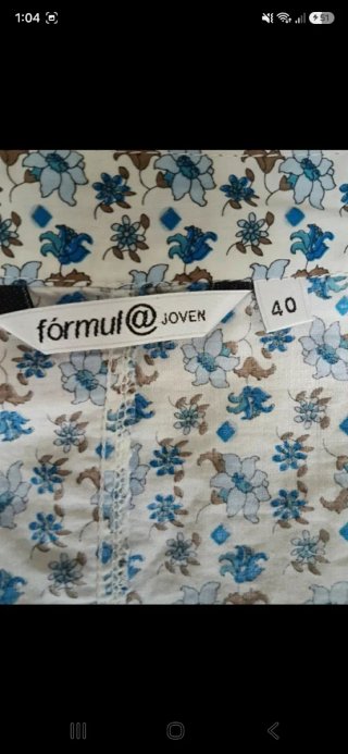 Blusa florecitas azul y blanco talla única