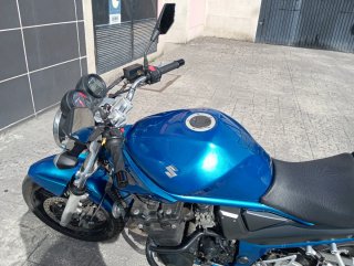 Suzuki Bandit 650 Azul