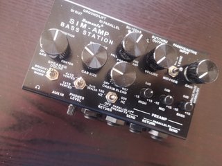 Pedal Bajo Demonfx SIM-AMP BASS STATION