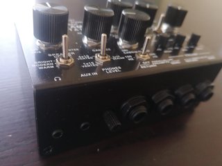 Pedal Bajo Demonfx SIM-AMP BASS STATION