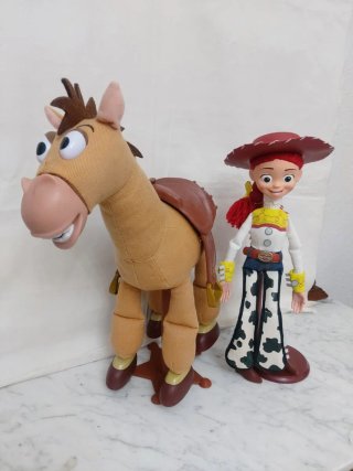 Muñeca Jessie y Caballo Toy Story