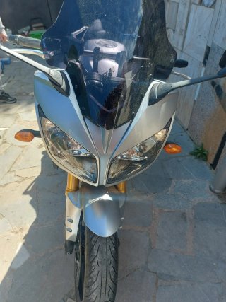 Yamaha FZ1 Naked