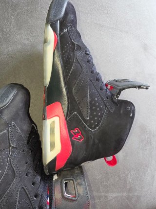 Jordan 6 Retro Negro Rojo