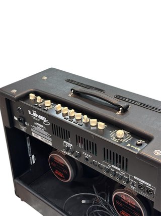 AMPLIFICADOR GUITARRA ELECTRICA LINE 6 FLEXTONE 3 250W 2 CONOS CON PEDALERA