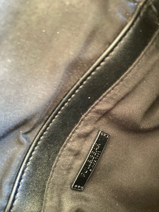 Bolso pequeño negro Pull&Bear