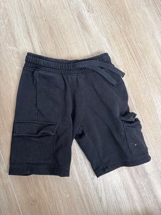 Pantalón corto negro Talla 110