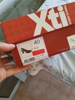 Zapatos de tacón marrones