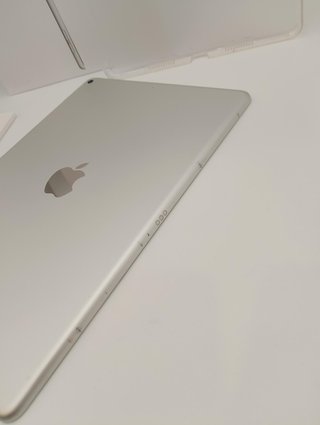 IPAD AIR 3 GEN 64GB + CAJA