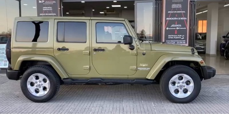 Jeep Wrangler 2014 - foto 1