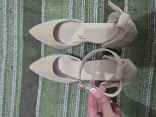 Zapatos tacón beige T42